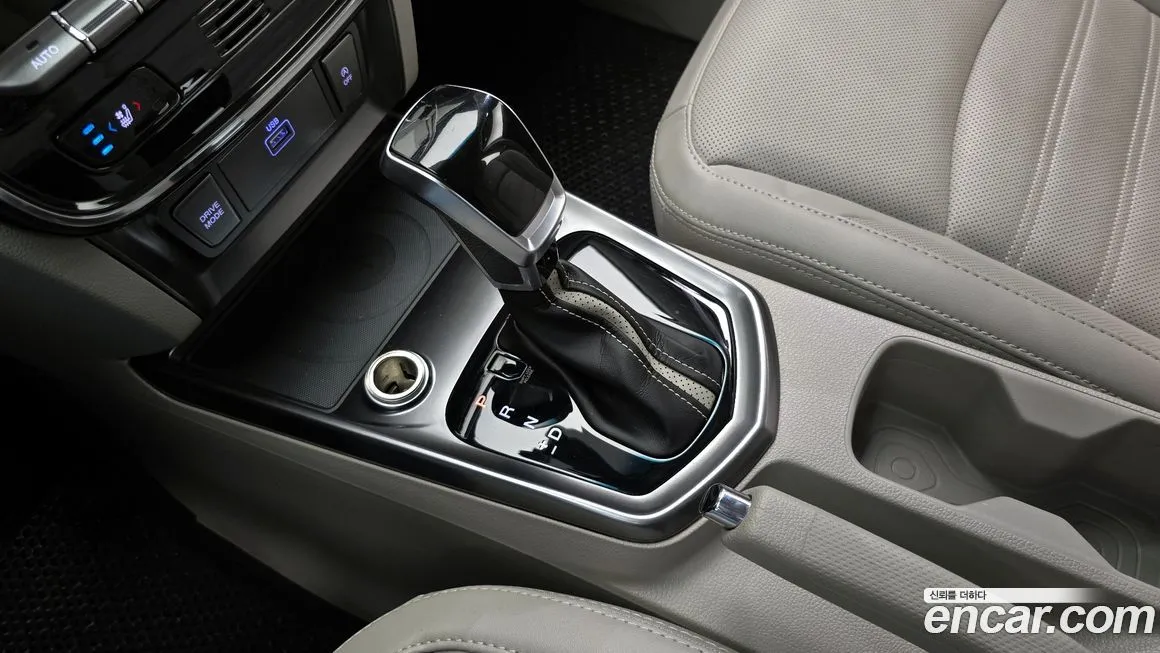 KG Mobility (Ssangyong) TIBOLI 2022 из KR, фото 10