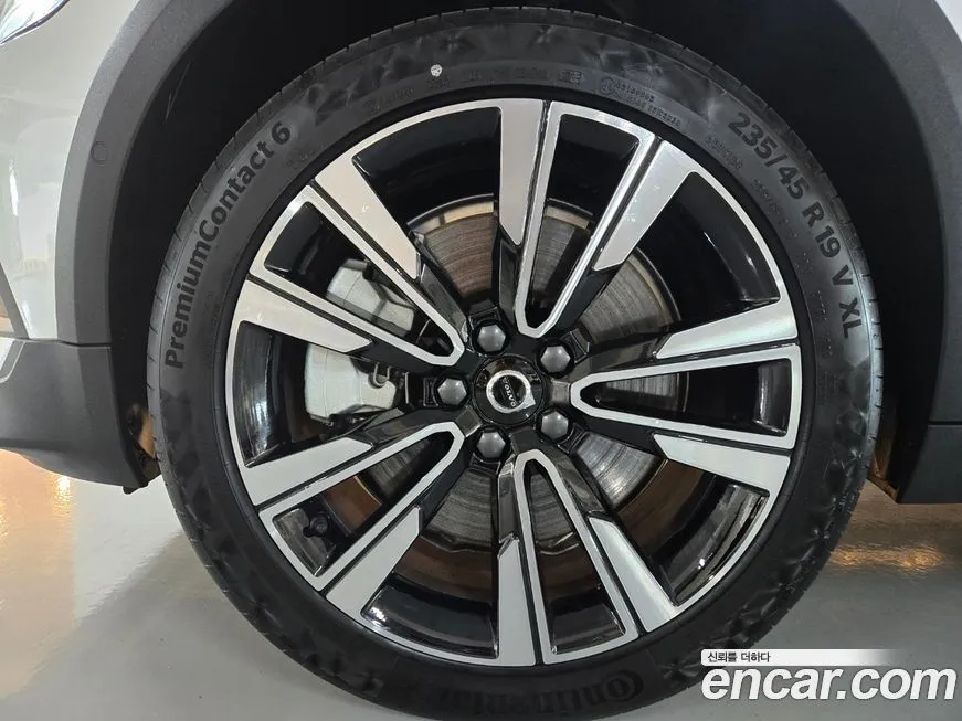 Volvo V60 2025 из KR, фото 9