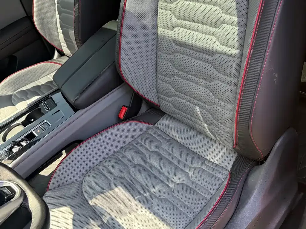Volkswagen Teramont X 2023 из CN, фото 9