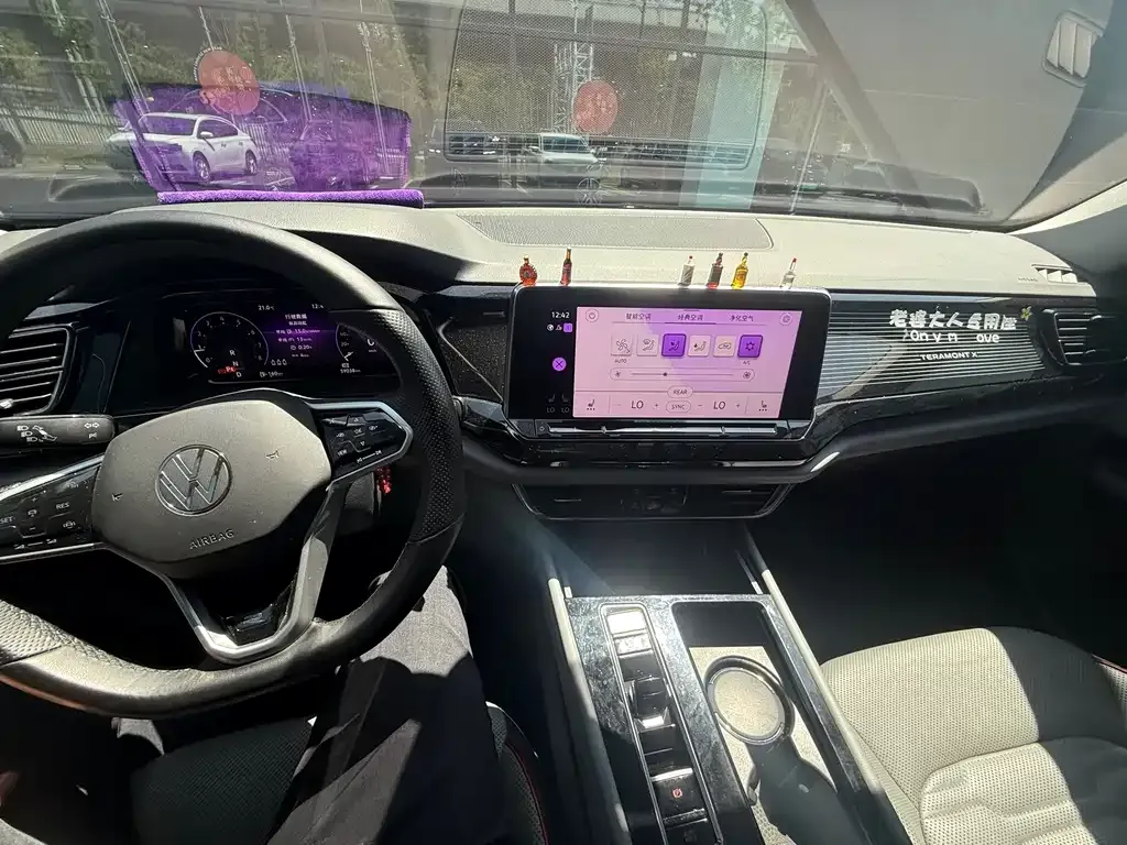Volkswagen Teramont X 2023 из CN, фото 7
