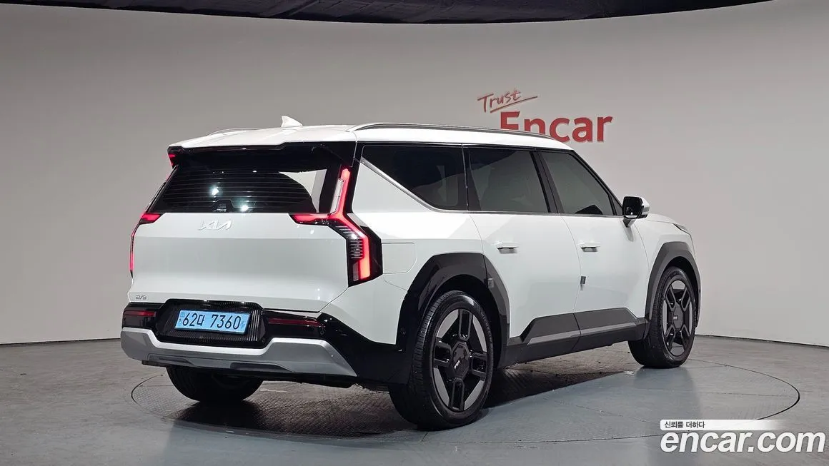 Kia EV9 2024 из KR, фото 7