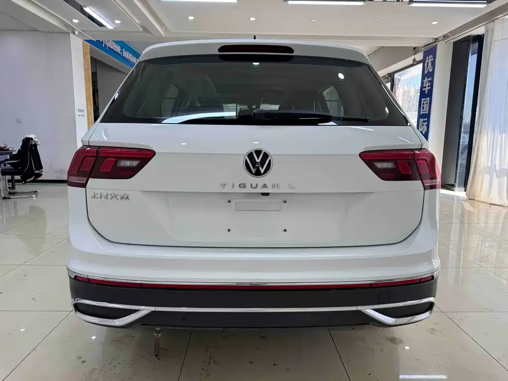 Volkswagen Tiguan L 2022 из CN, фото 9