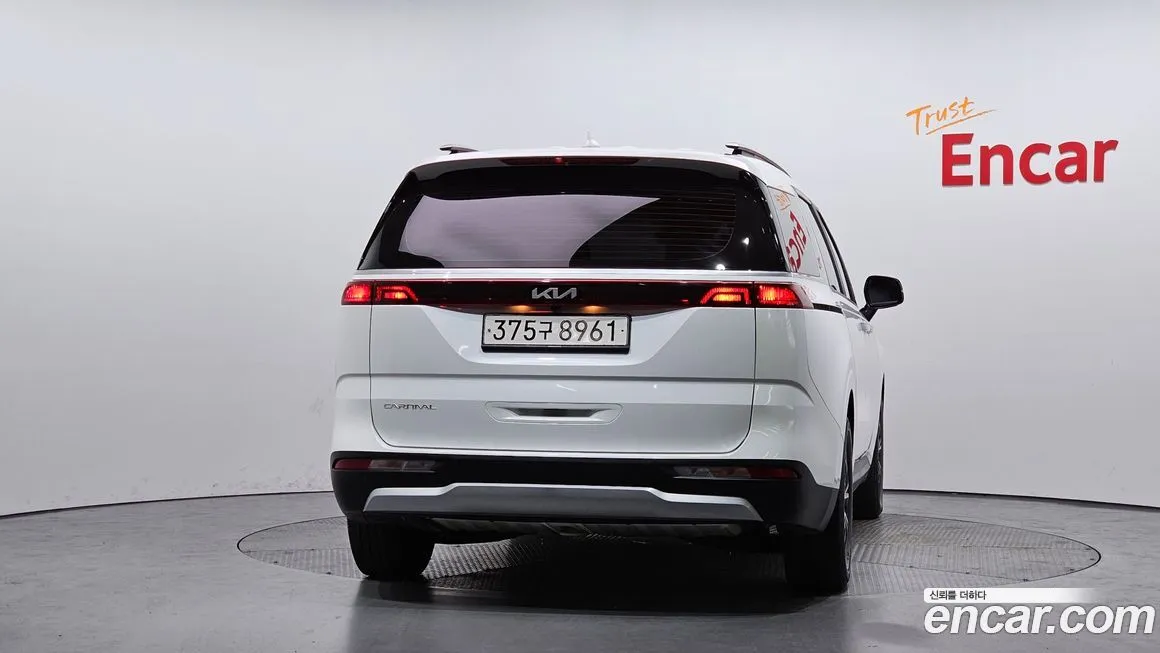 Kia Carnival 2023 из KR, фото 10