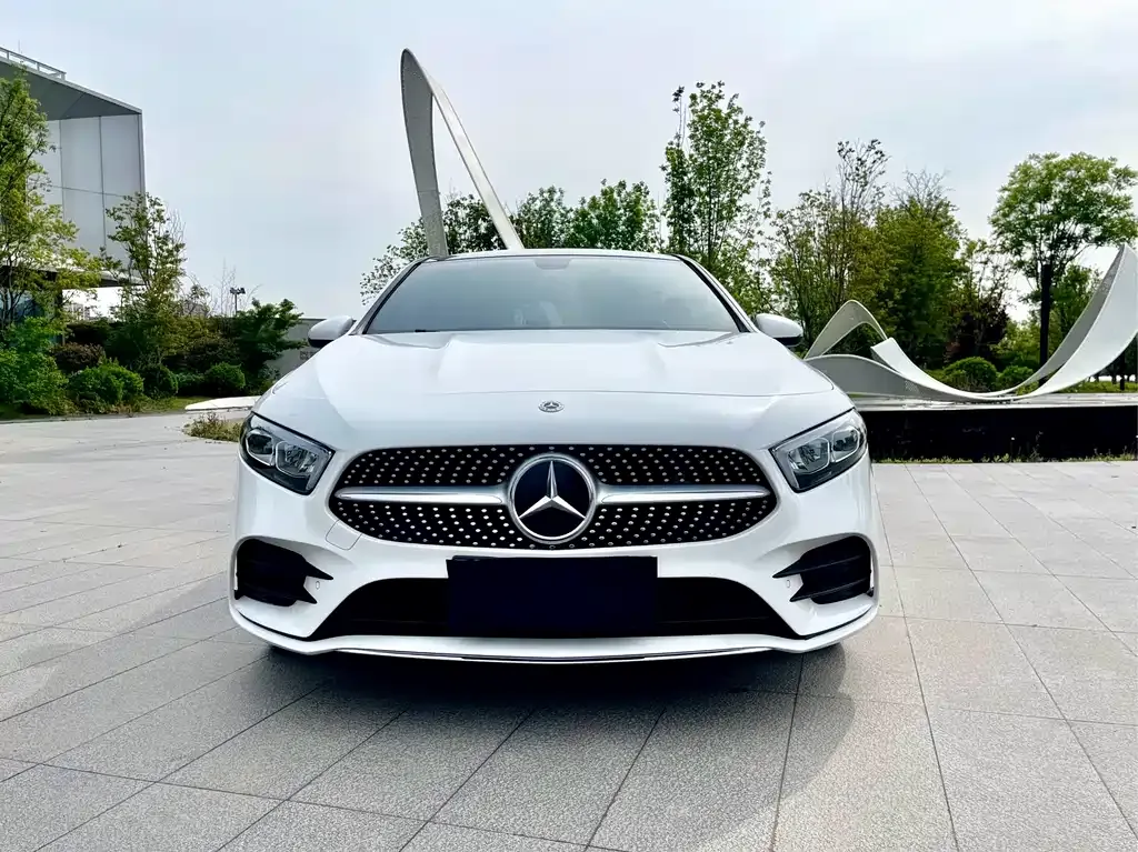 Mercedes-Benz A-Class — фото 9