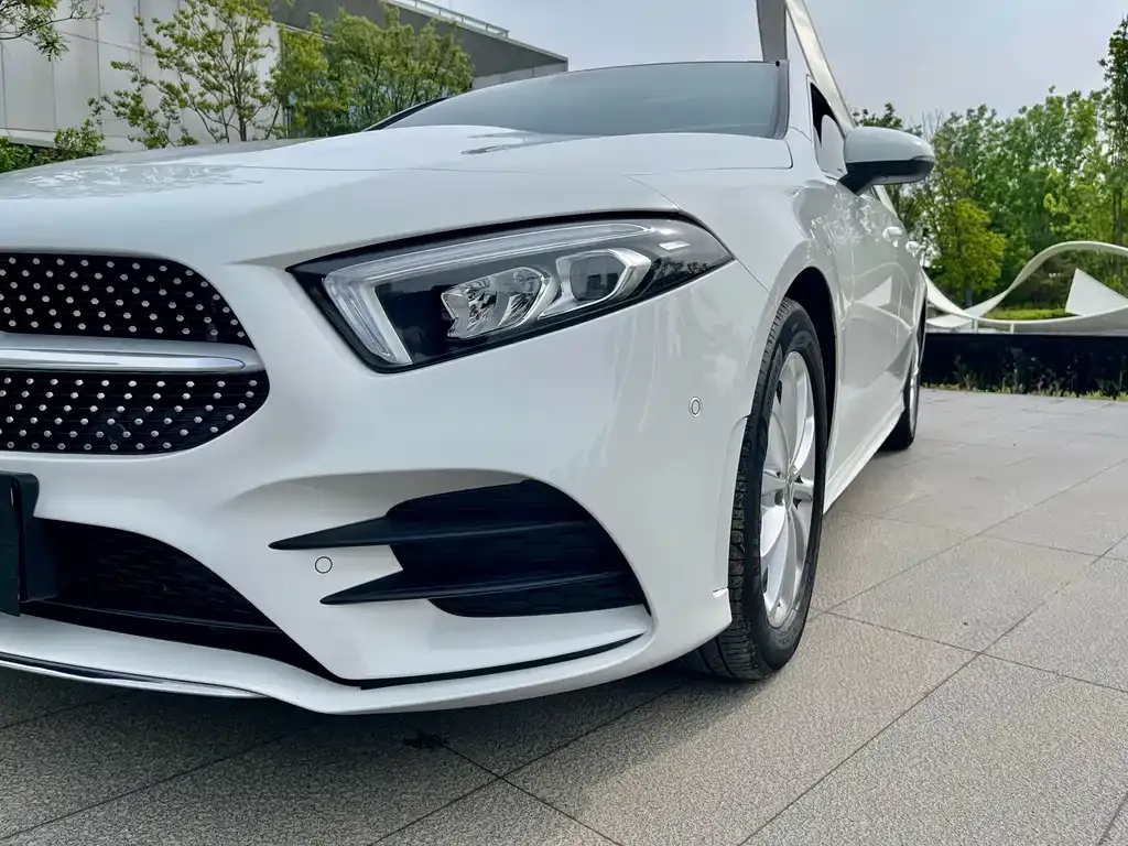 Mercedes-Benz A-Class — фото 8