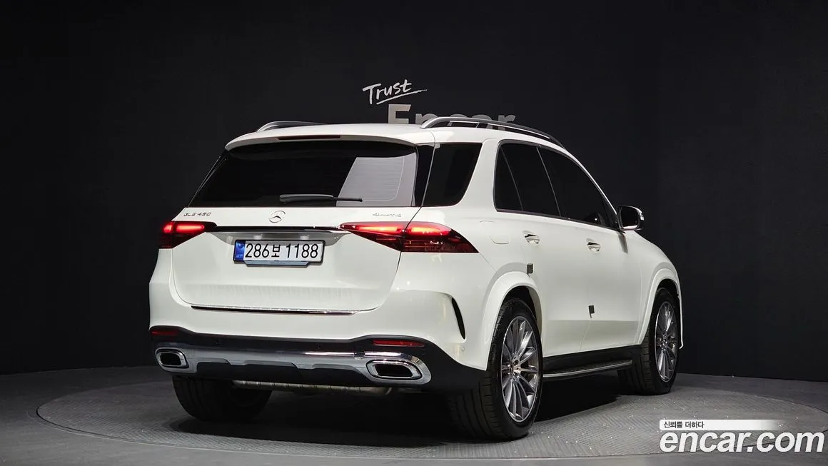 Mercedes-Benz GLE-Class — фото 9