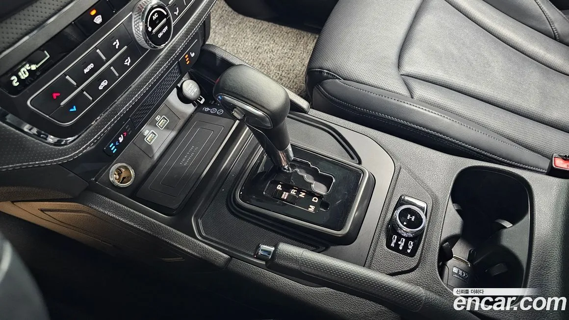 KG Mobility (Ssangyong) Rexton — фото 9