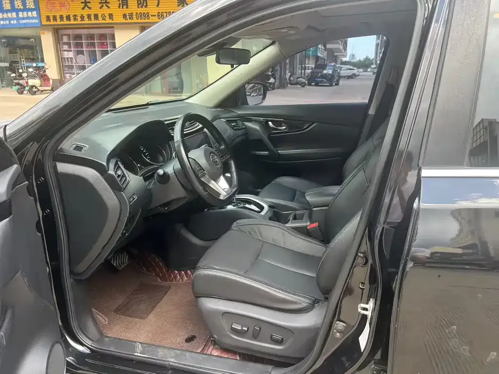 Nissan X-Trail — фото 2