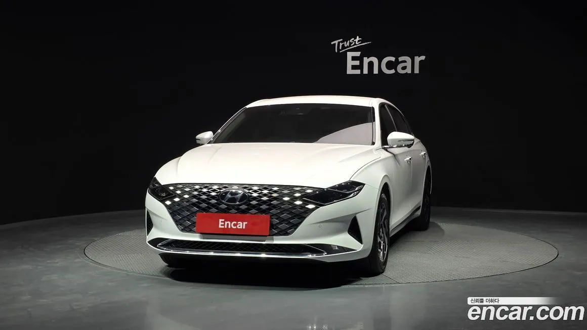 Hyundai Grandeur 2022 из KR, фото 3