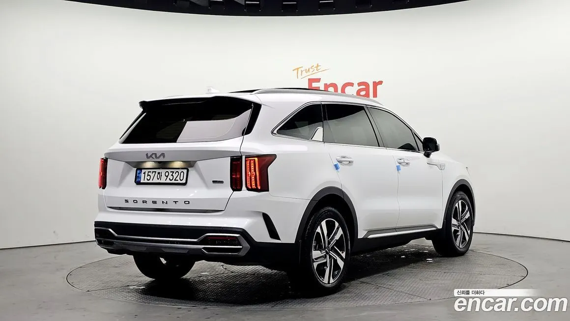 Kia Sorento — фото 4