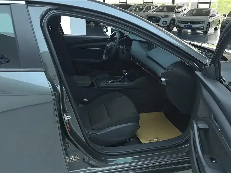 Mazda 3 Axela 2022 из CN, фото 8