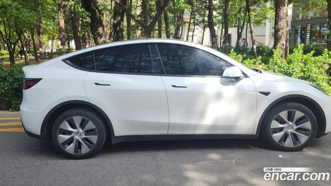 Tesla Model Y 2022 из KR, фото 4