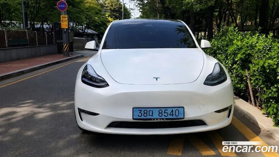 Tesla Model Y 2022 из KR, фото 2