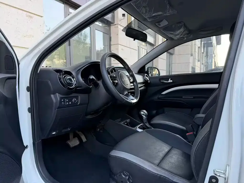 Kia KX1 2022 из CN, фото 3