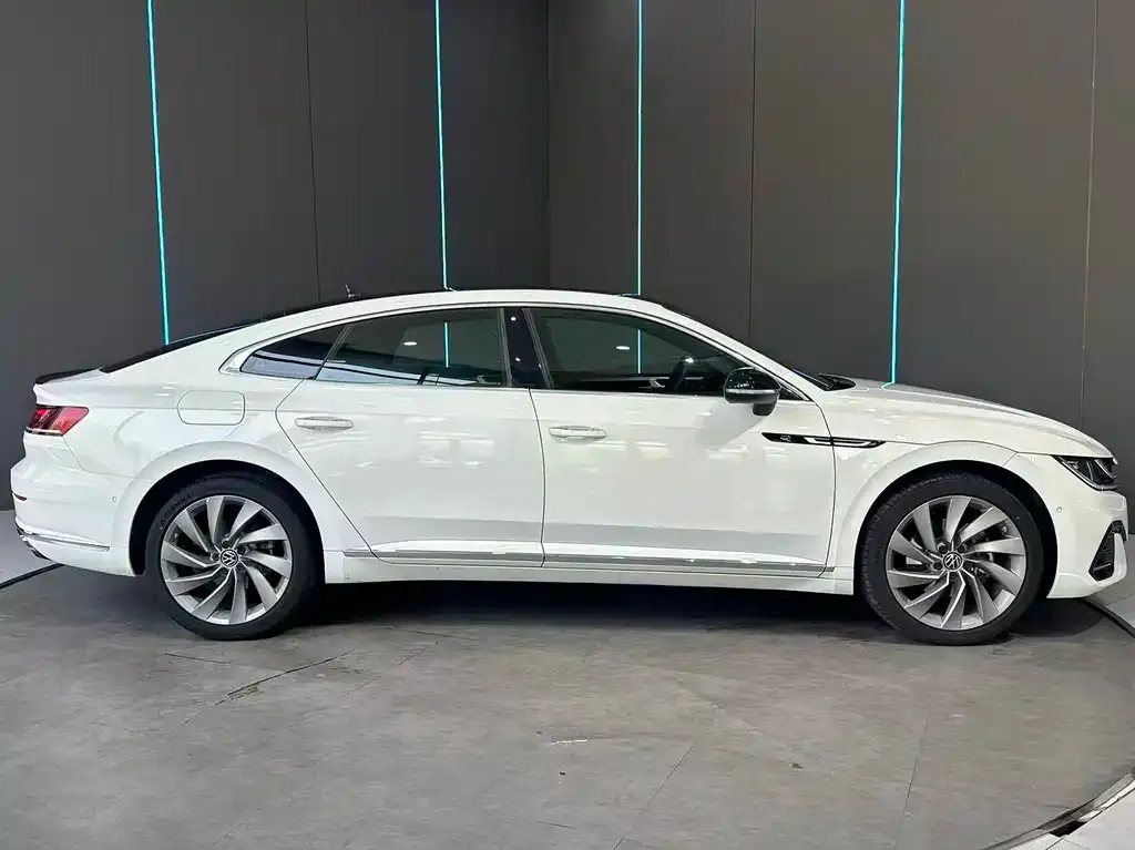 Volkswagen CC — фото 4