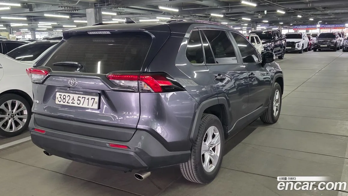 Toyota RAV4 2021 из KR, фото 7