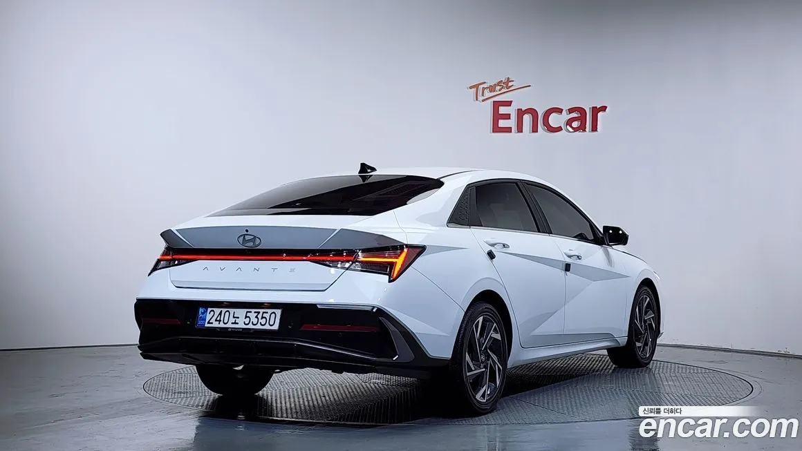 Hyundai AVANTE 2024 из KR, фото 3