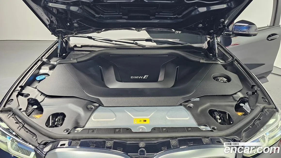 BMW iX3 2024 из KR, фото 7