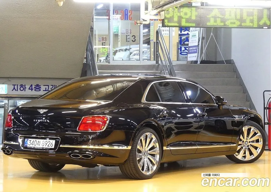 Bentley Flying Spur 2022 из KR, фото 3