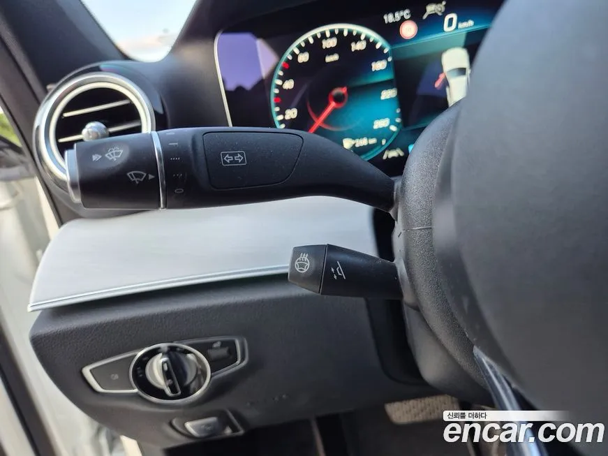 Mercedes-Benz E-Class 2021 из KR, фото 2