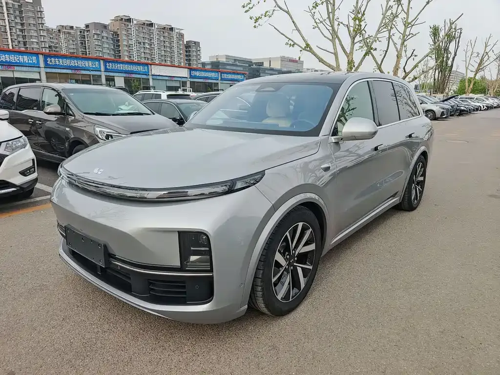 Li Auto L8 2023 из CN, фото 1