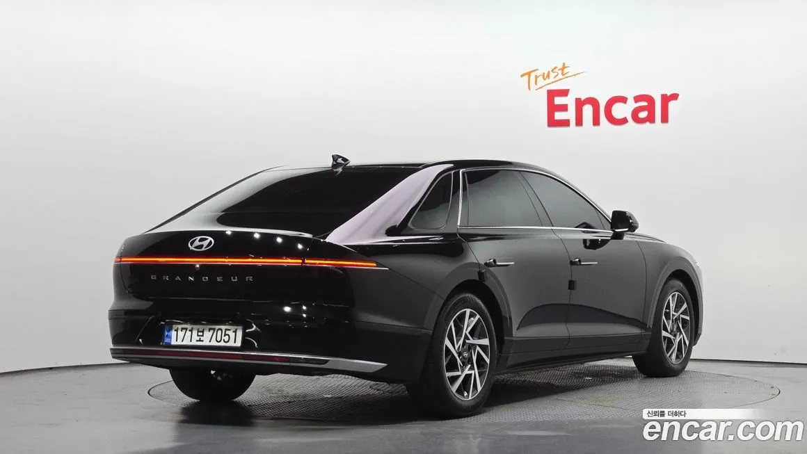 Hyundai Grandeur 2023 из KR, фото 6