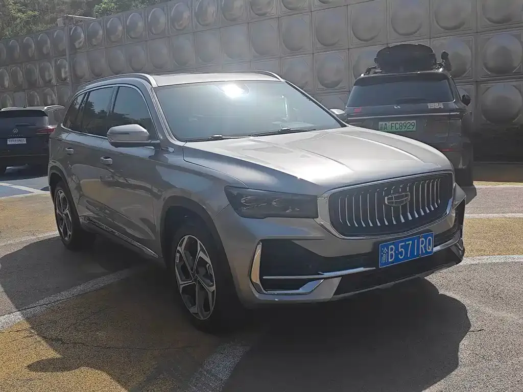 Geely Xingyue L — фото 6