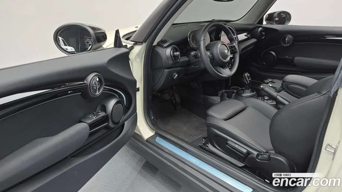 Mini Cooper 2022 из KR, фото 10