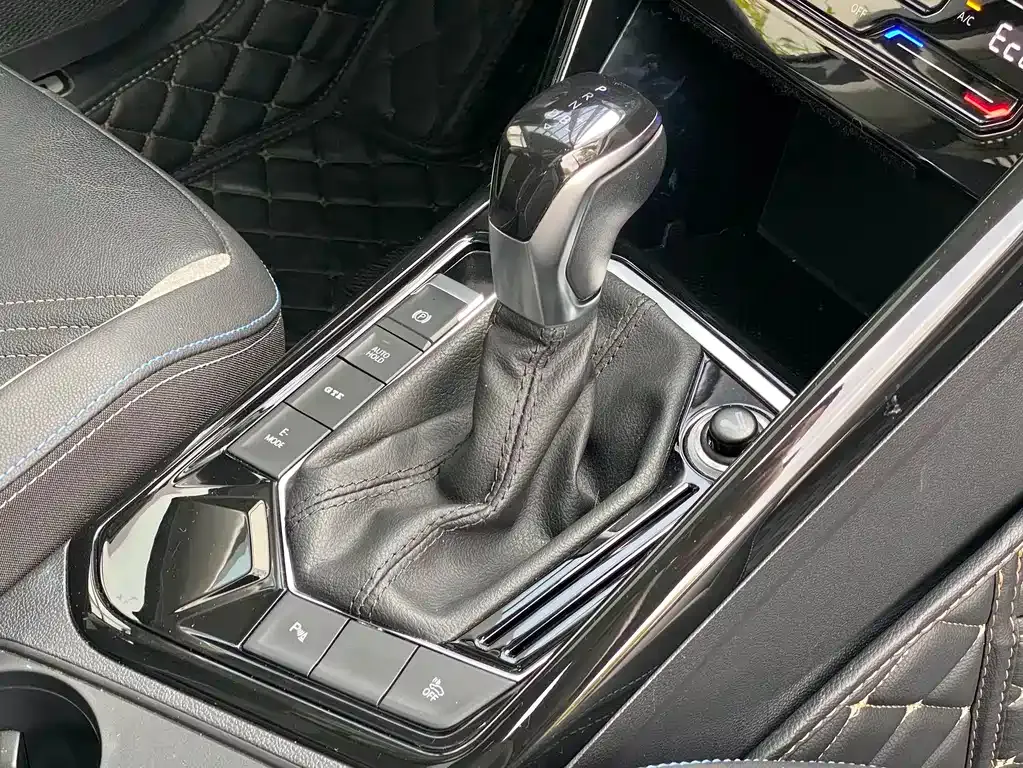 Volkswagen Tayron GTE PHEV 2021 из CN, фото 9