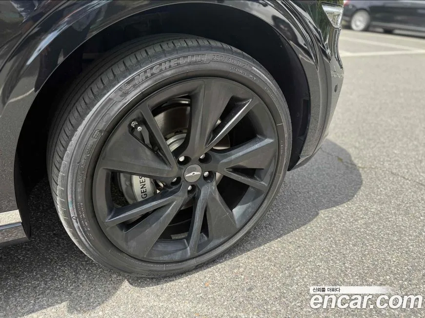 Genesis GV70 2024 из KR, фото 8