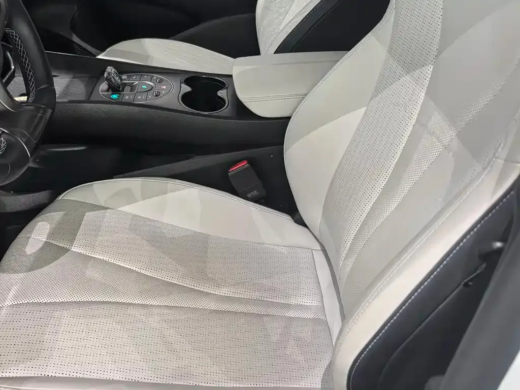 BYD Seal 05 DM-i 2025 из CN, фото 6