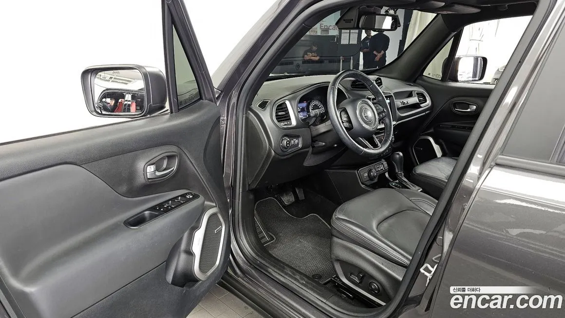 Jeep Renegade 2021 из KR, фото 7