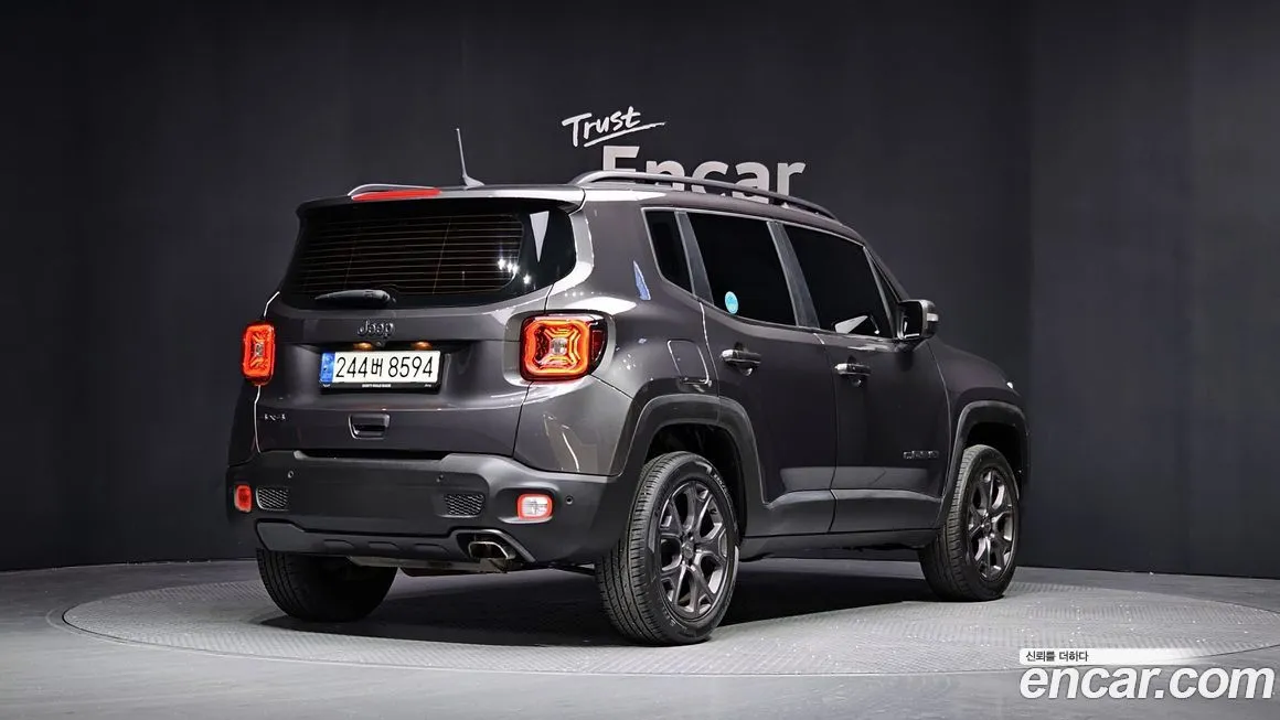 Jeep Renegade 2021 из KR, фото 2