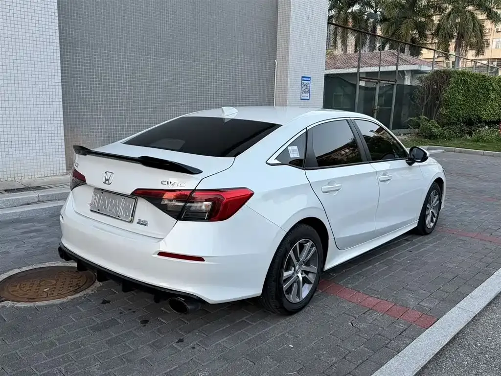 Honda Civic 2025 из CN, фото 3