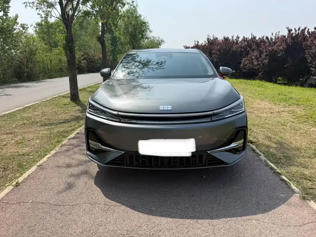 Geely Galaxy A7 — фото 7