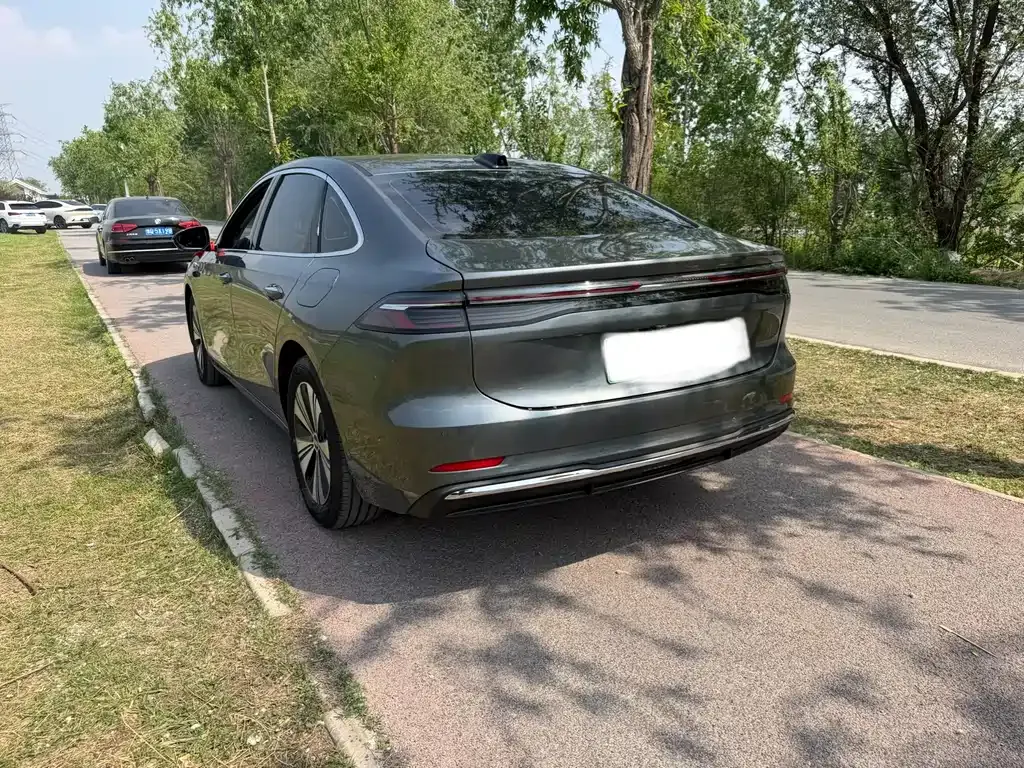 Geely Galaxy A7 — фото 9