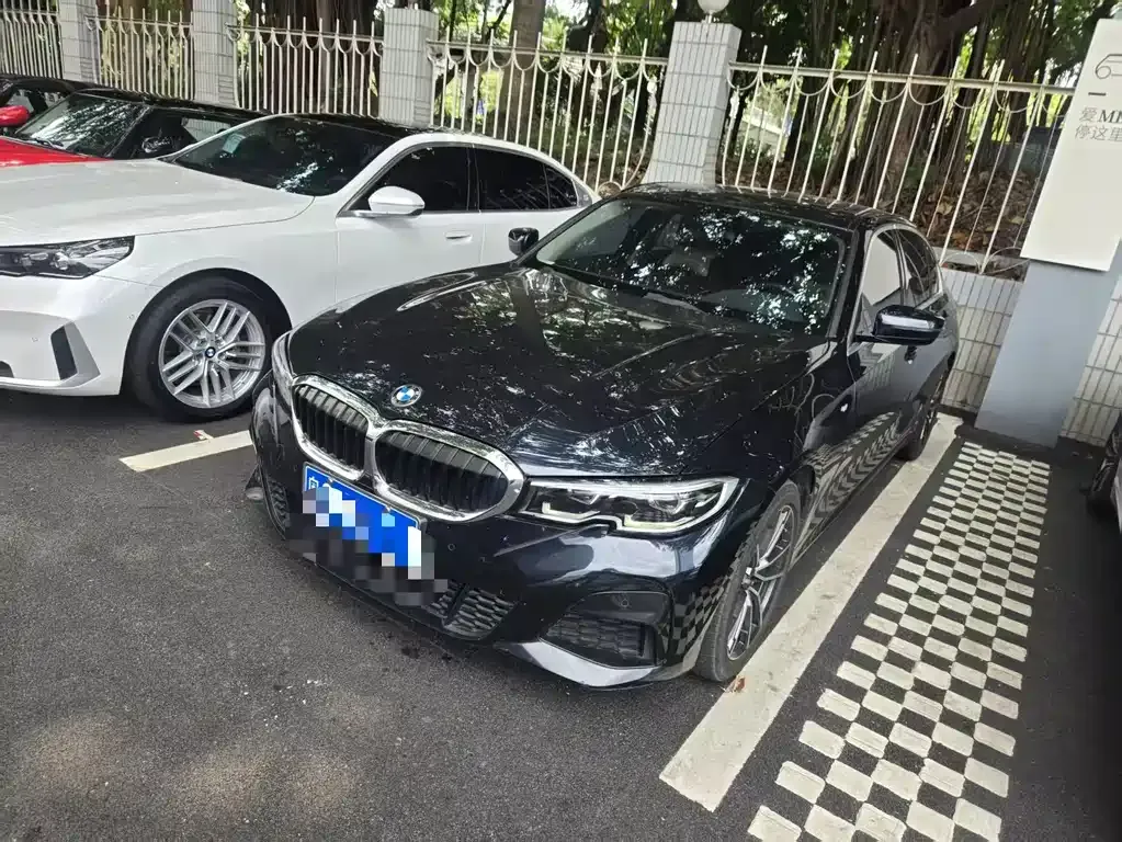 BMW 3 Series — фото 1