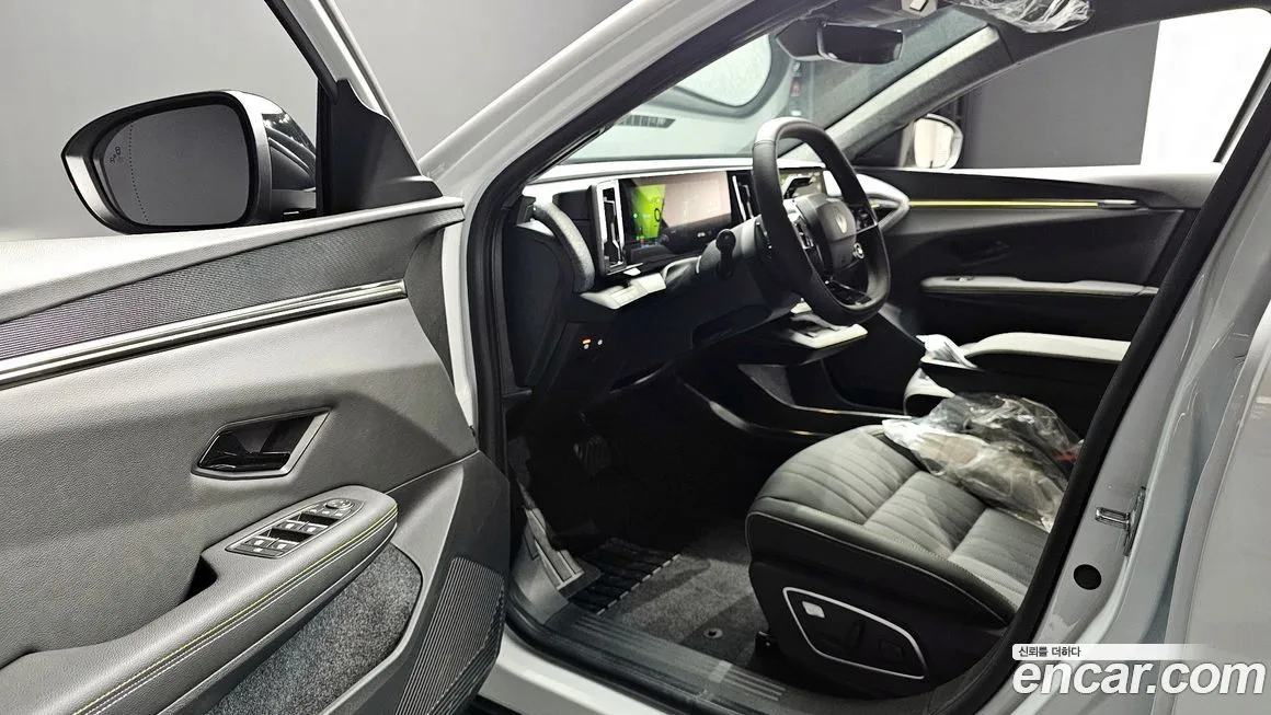 Renault Korea (Samsung) Scenic 2026 из KR, фото 8