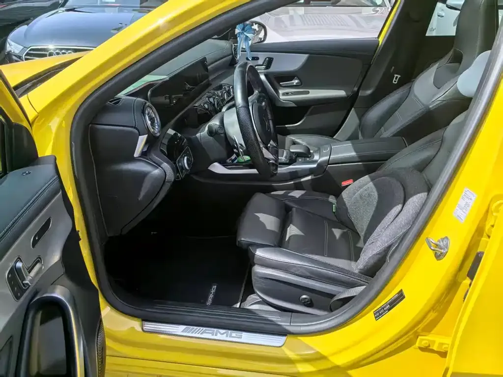 Mercedes-Benz A-Class AMG — фото 5