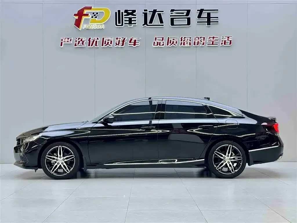 Honda Accord — фото 4