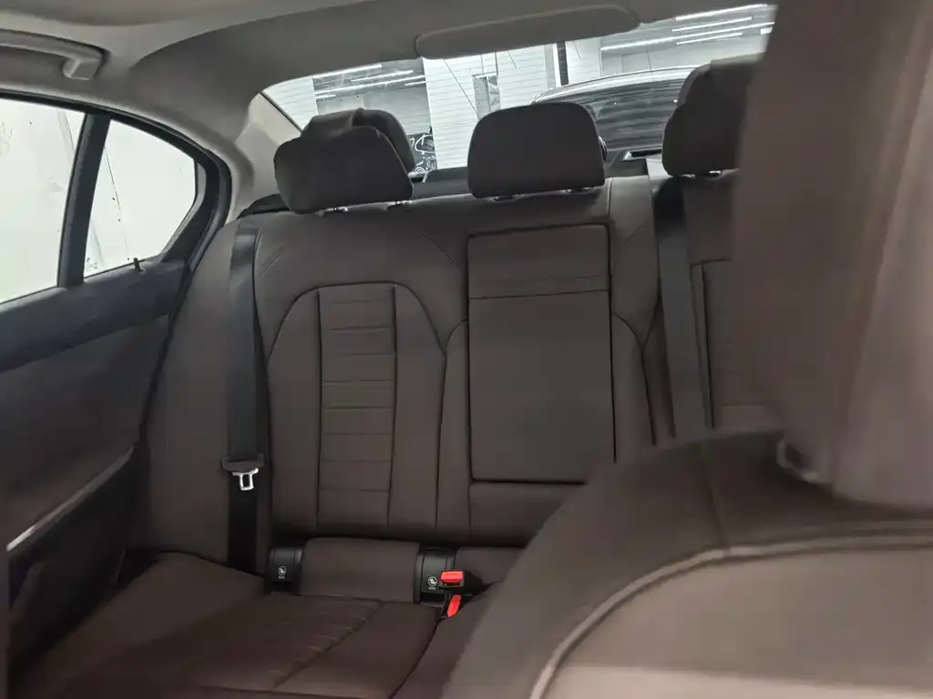 BMW 3 Series 2021 из CN, фото 3