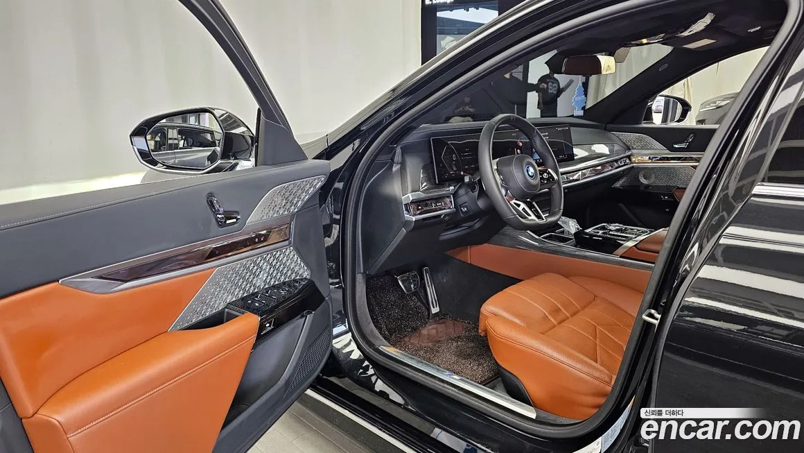 BMW 7-Series 2023 из KR, фото 8