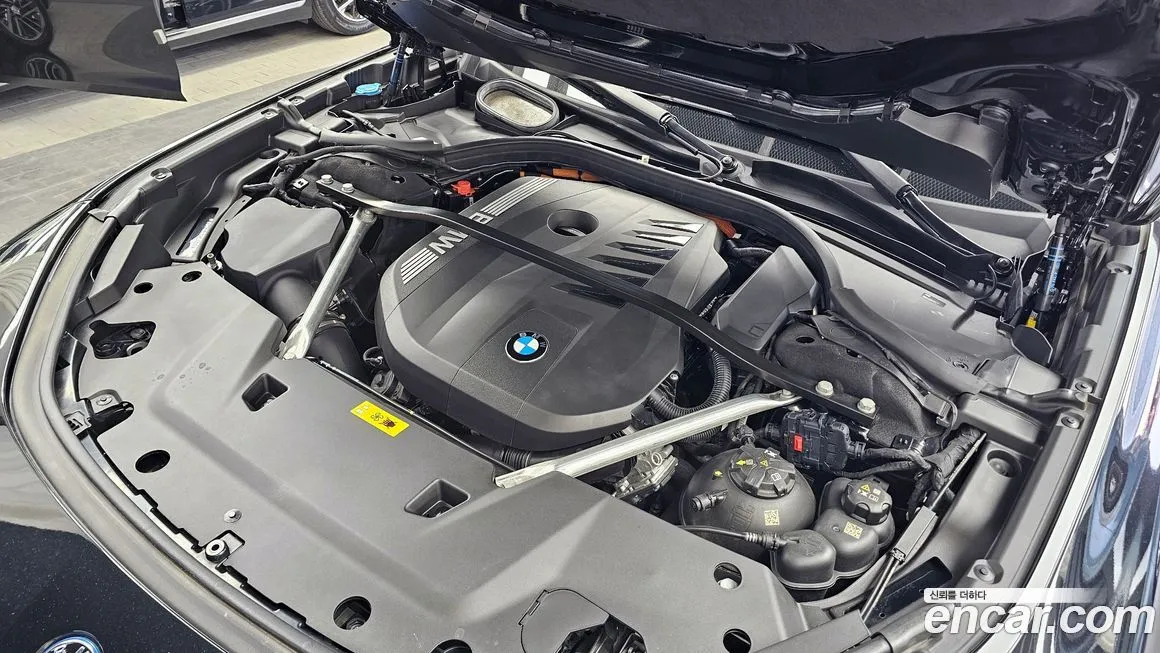 BMW 7-Series 2023 из KR, фото 9