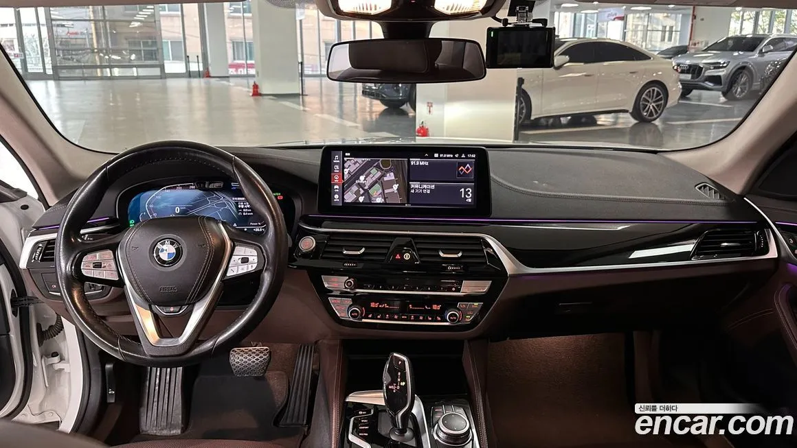BMW 5-Series 2022 из KR, фото 8