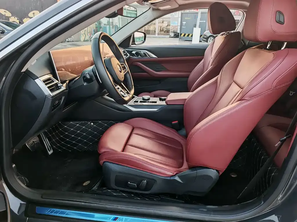 BMW 4 Series 2024 из CN, фото 4