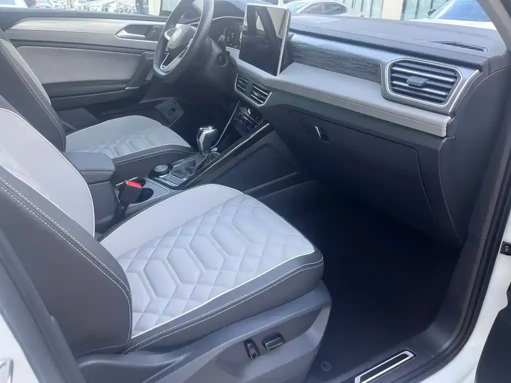 Volkswagen Tayron 2023 из CN, фото 7