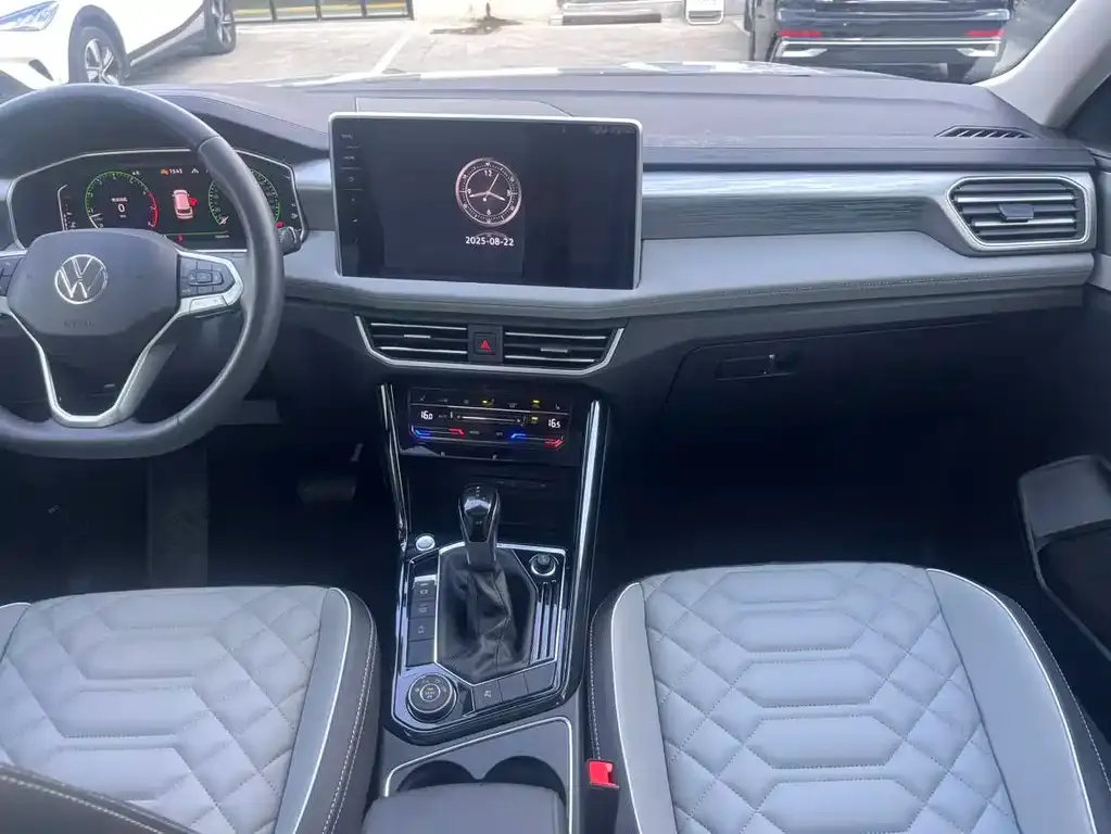 Volkswagen Tayron 2023 из CN, фото 6