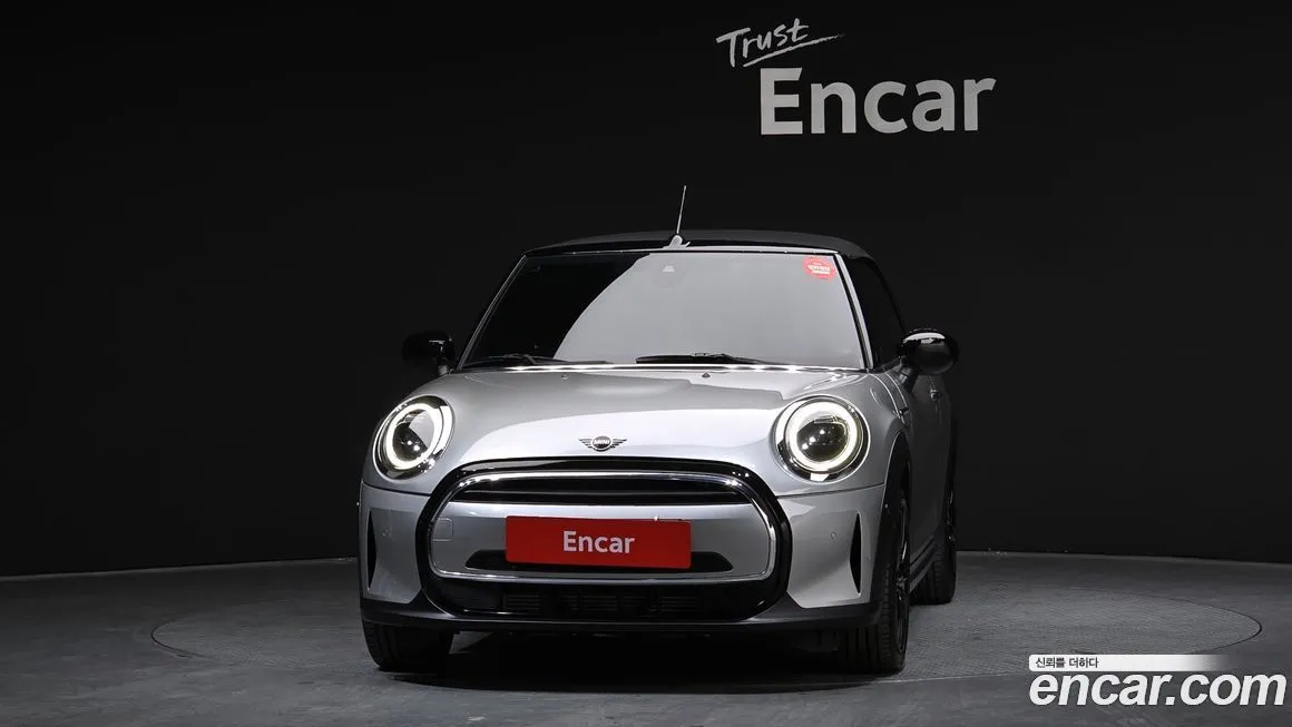 Mini Cooper Convertible 2024 из KR, фото 5
