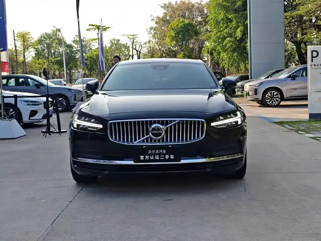 Volvo S90 — фото 7
