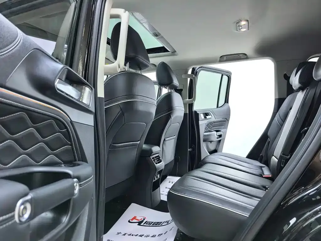 Tank 300 — фото 9